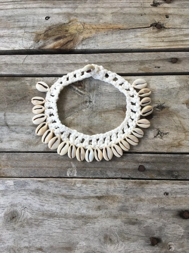 Crochet Cowrie Choker