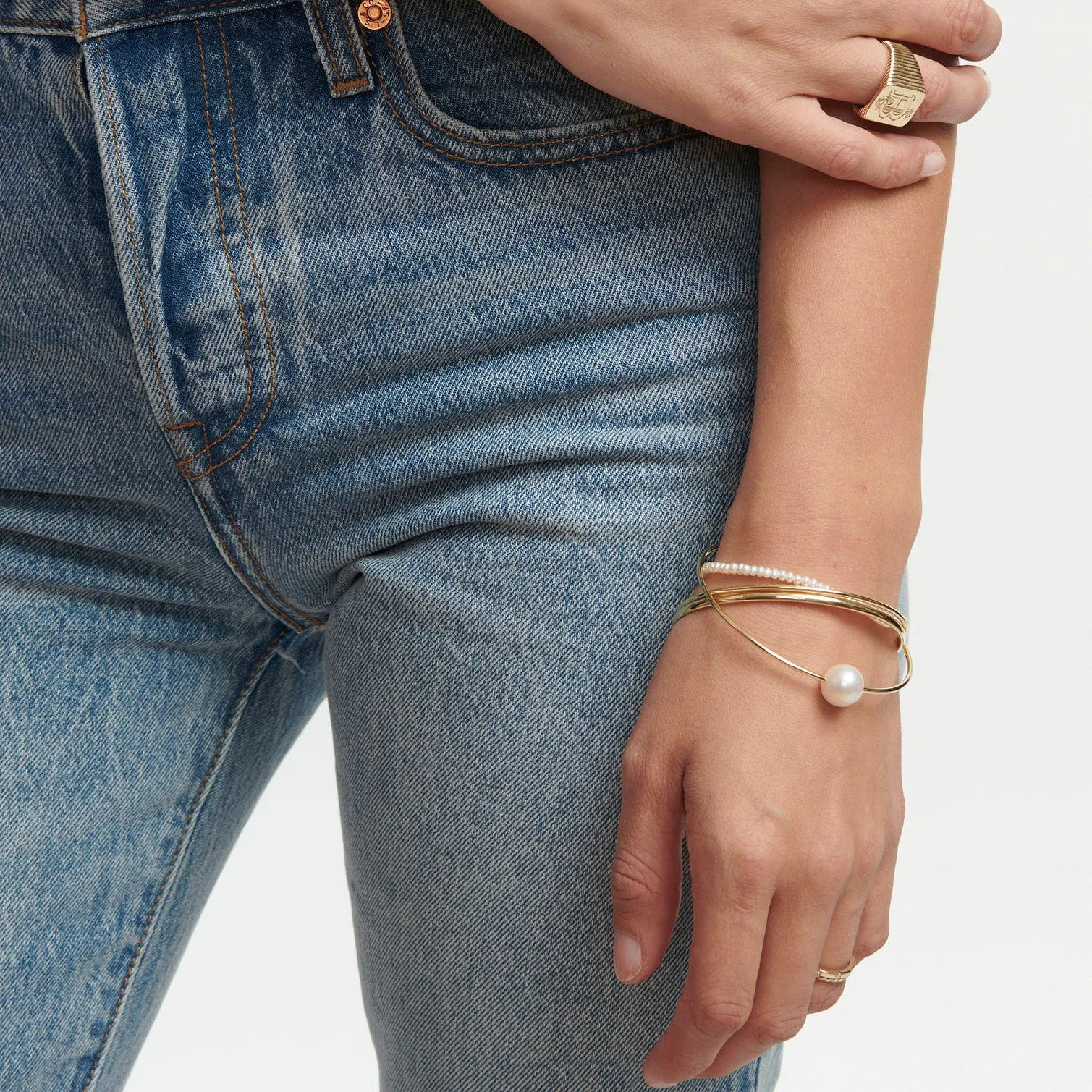 Pearl Orbit Bangle