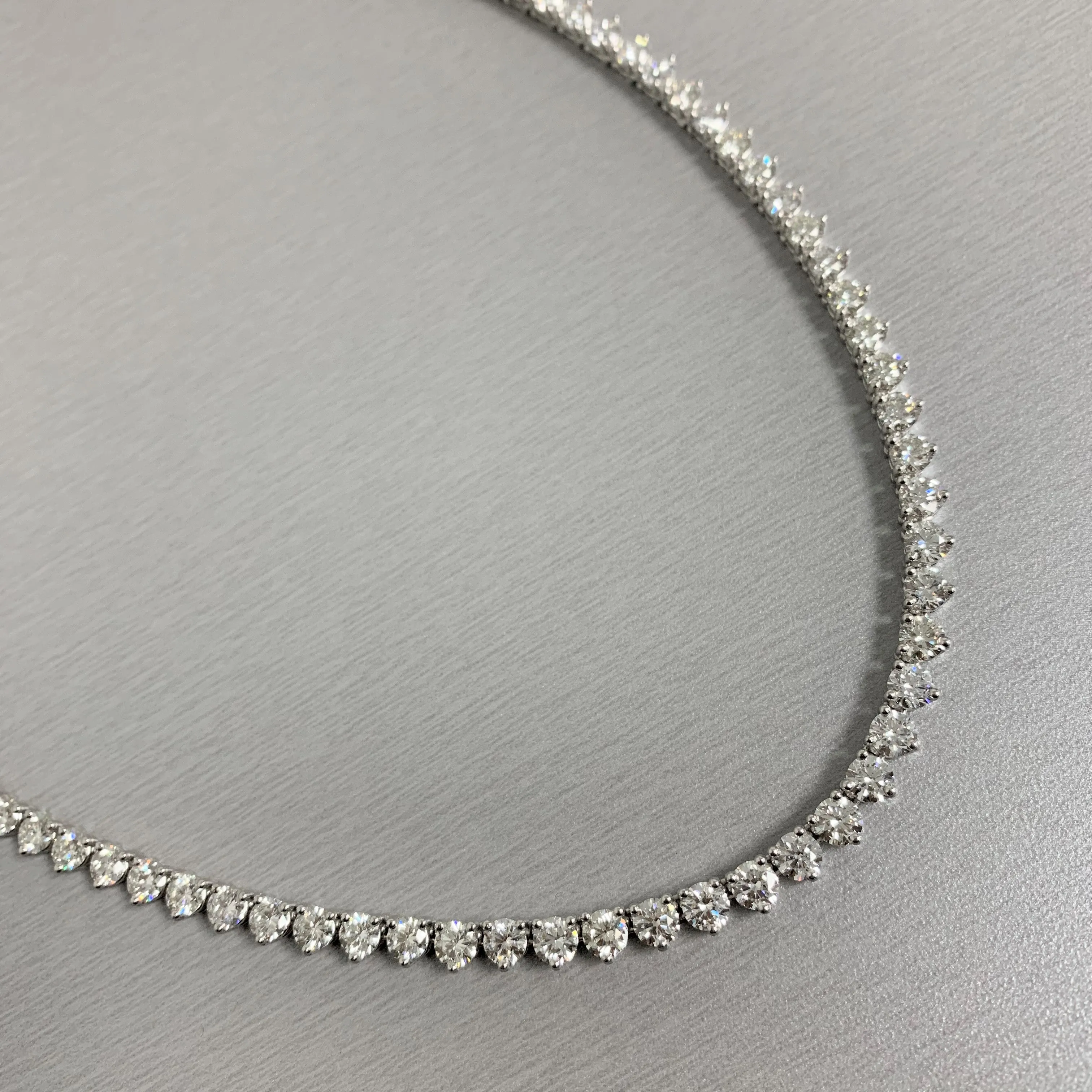 Tennis Necklace (27.63 ct Diamonds) in Platinum